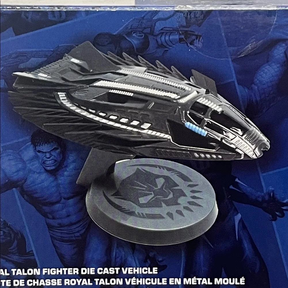 Marvel Royal Talon Fighter Die Cast Black and Silver Vehicle
